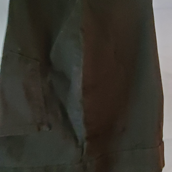 Sleek straight leg - Picture 3 of 4